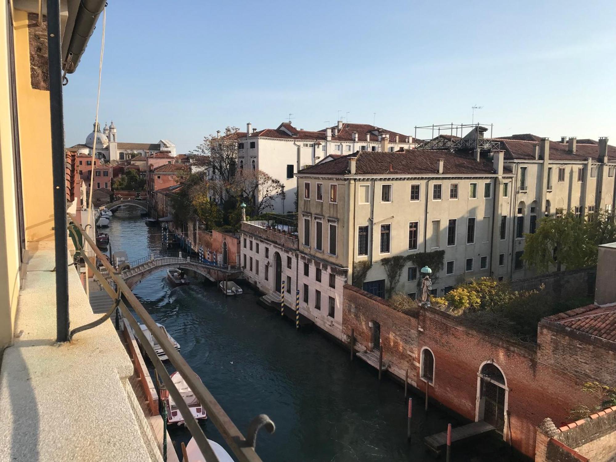 Venice Homes & Holidays Luaran gambar