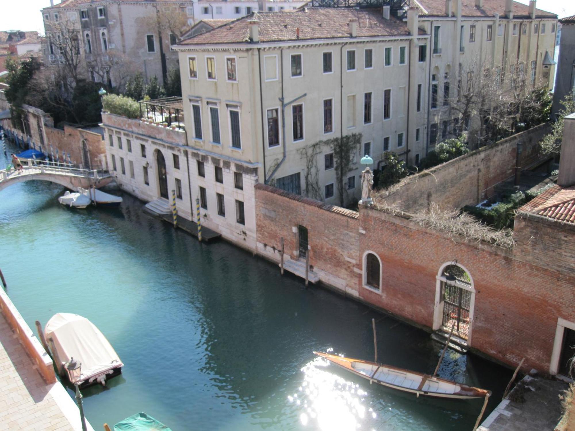 Venice Homes & Holidays Luaran gambar