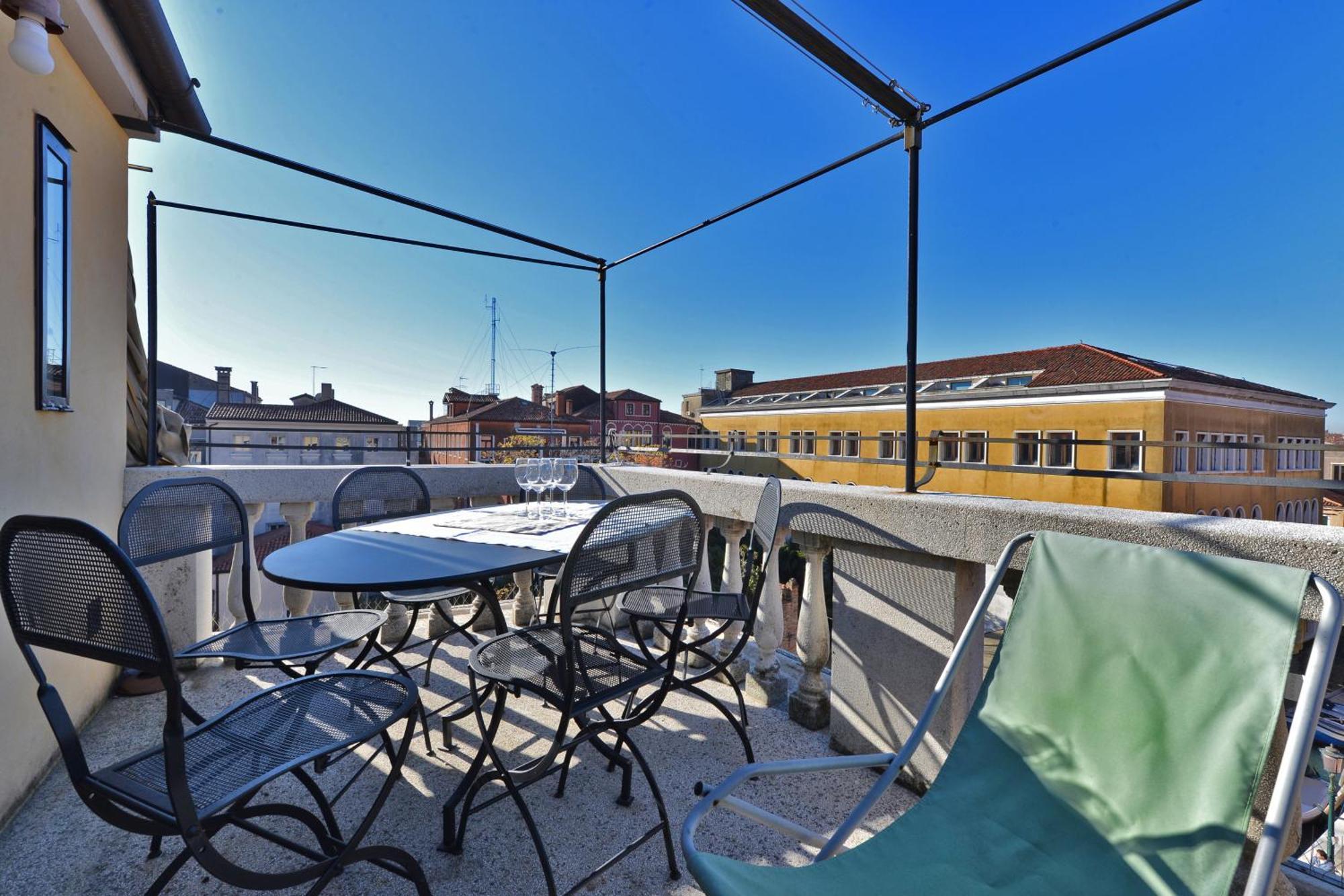 Venice Homes & Holidays Luaran gambar